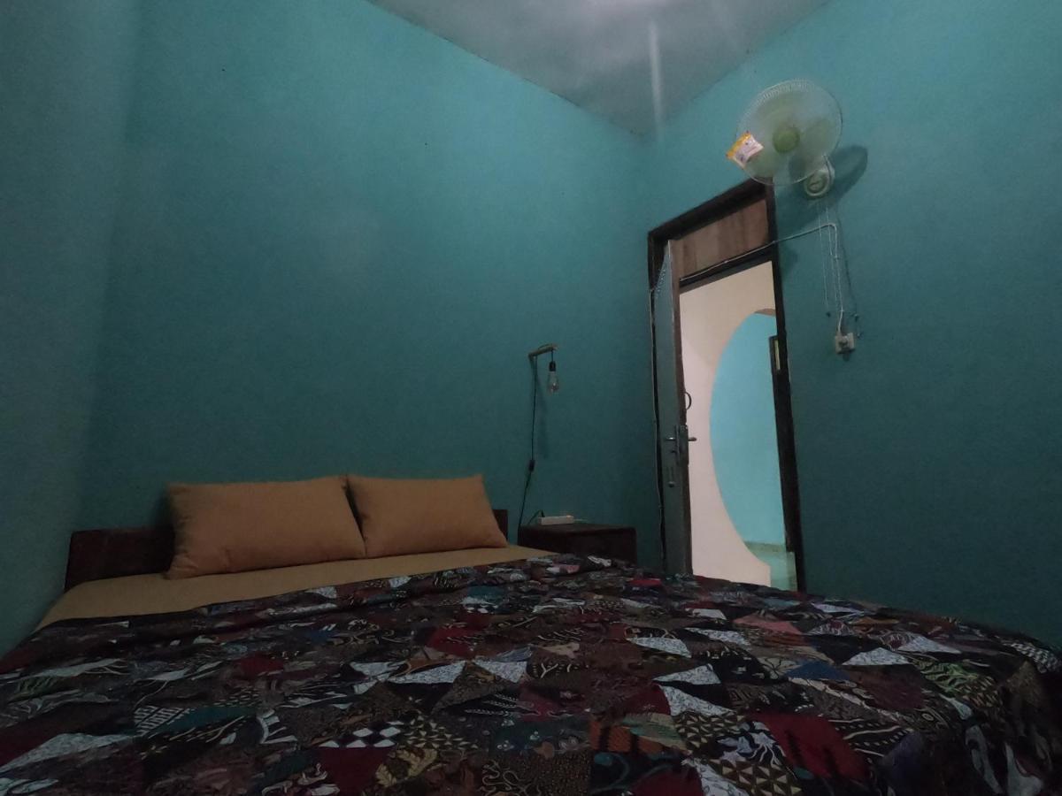 Owl Hostel Îles Karimunjawa Extérieur photo